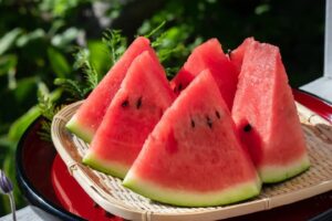 身体の「水」を知ってうるおいを～水の役割を知って上手に水分補給していきましょう。～【吉田管理栄養士】