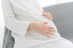 妊娠したら仕事は続ける？報告のタイミングなどは？